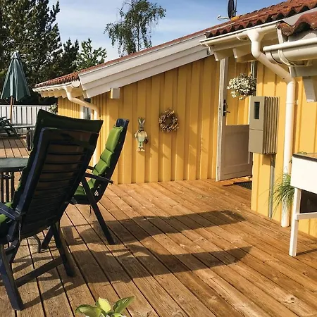 Holiday home Holiday Vestparken X